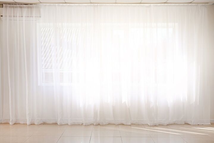 Sheer Vs. Semi-Sheer Curtains: Which Provide More Privacy?