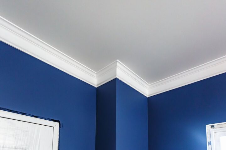 what size crown molding is ideal for 8 foot ceilings