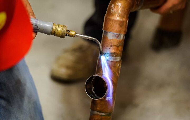 How To Re-Solder A Copper Pipe Joint Without Removing It