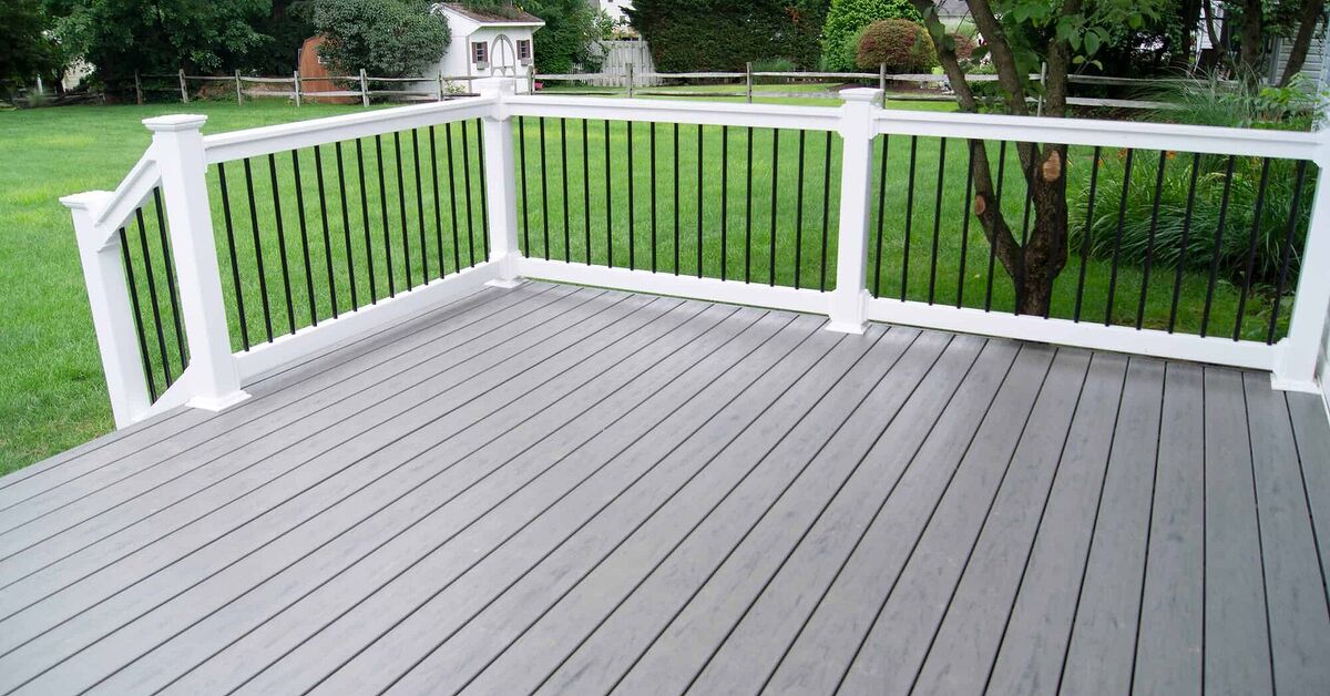 How Much Does a 12×12 Composite Deck Cost? | Upgradedhome.com