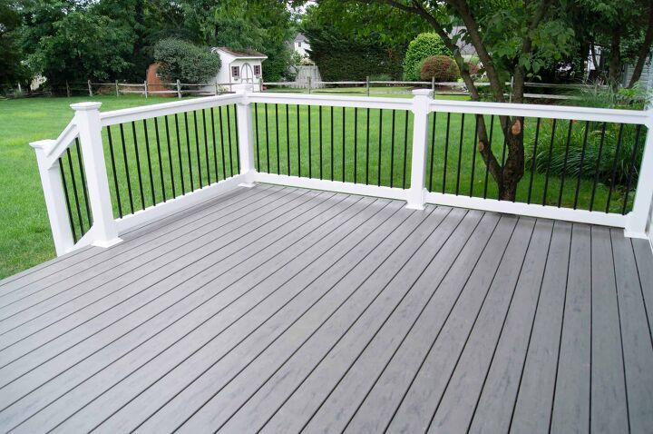 How Much Does a 12×12 Composite Deck Cost? | Upgradedhome.com