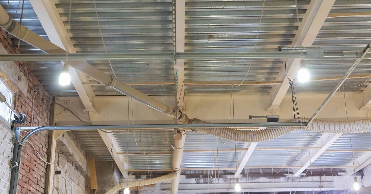 To Insulate A Garage Ceiling Rafters