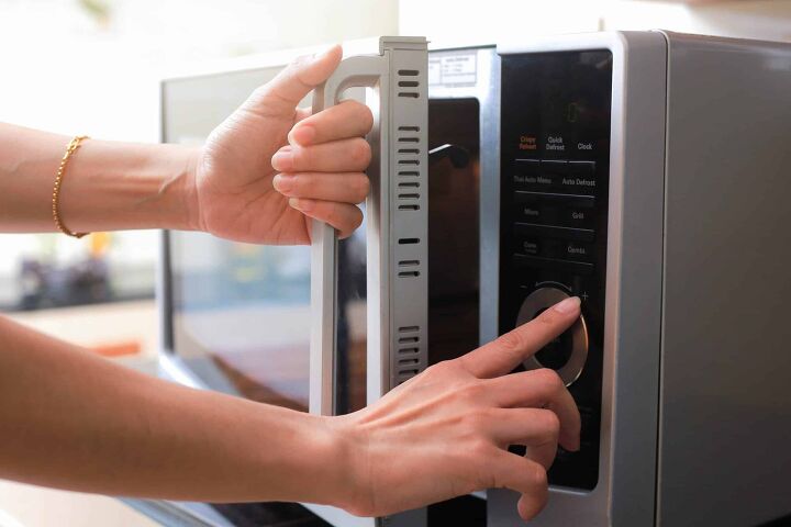 How Many Watts Does A Microwave Use?