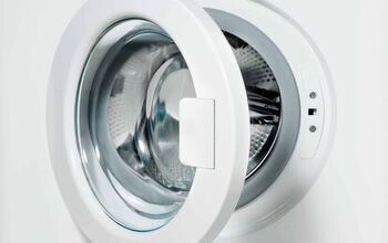 Washing Machine Door Open Between Washes: Good or Bad?