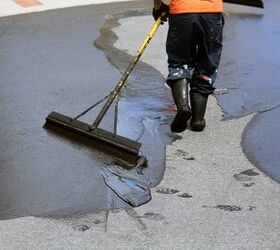 what are the pros and cons of sealing an asphalt driveway