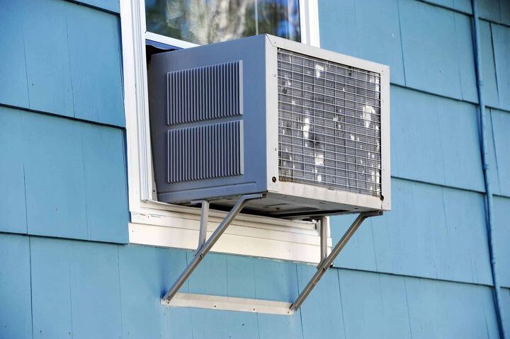 what kind of mold grows in window air conditioners