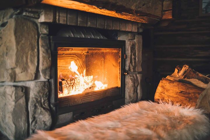 How To Use A Fireplace Damper (Step-by-Step Guide)