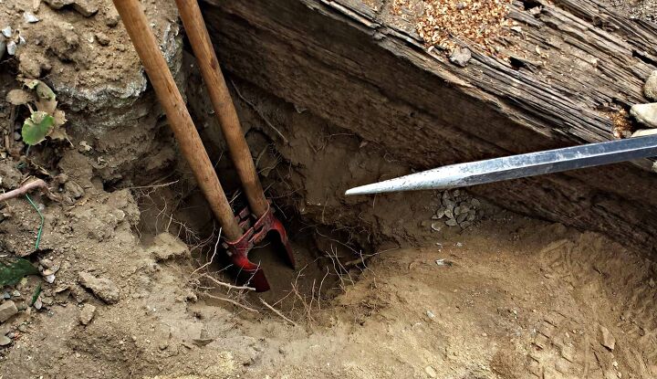What Size Post Hole Digger Do I Need?