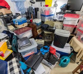 How To Clean A Hoarder's House (Step-by-Step Guide)