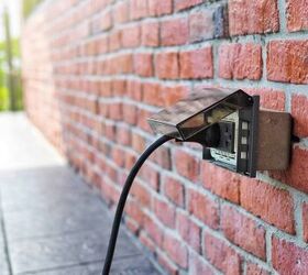 how high should an outdoor electrical outlet be