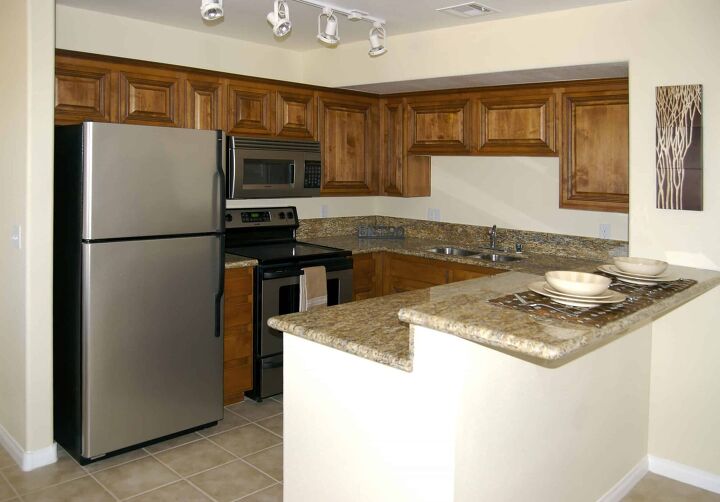how to replace kitchen fluorescent lights with track lighting