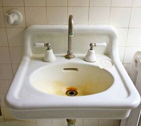 How To Remove A Pedestal Sink (Step-by-Step Guide)