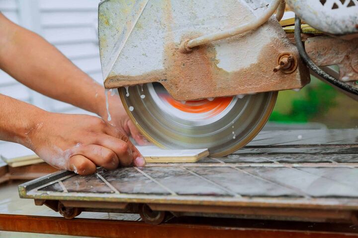 How To Cut Porcelain Tiles Without Chipping Them