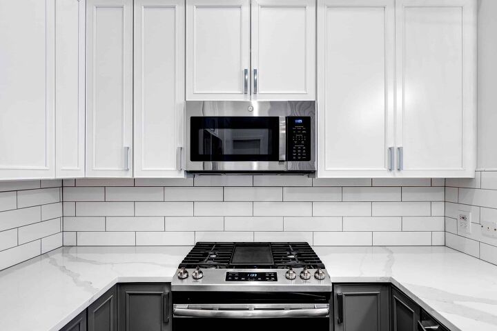 how to install subway tile backsplash corners