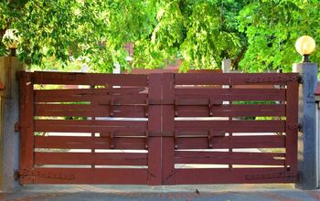 How To Build A Driveway Gate (Step-by-Step Guide)
