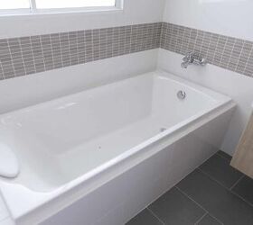 Bathtub Replacement Cost [Per Square Foot Pricing]