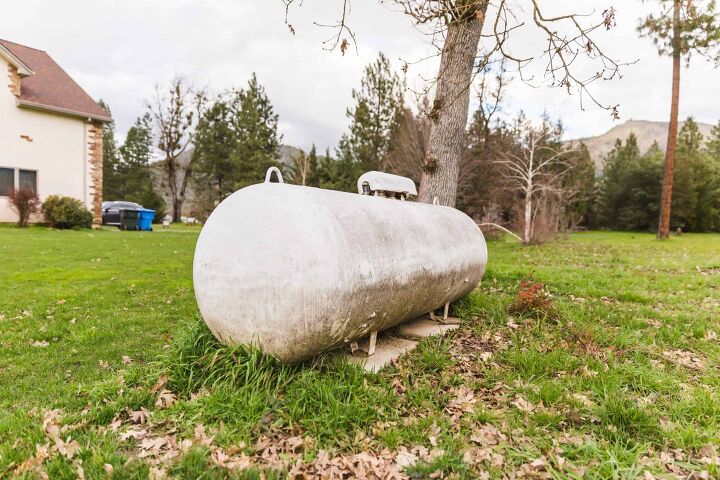 can you hook up a lp tank to a natural gas water heater