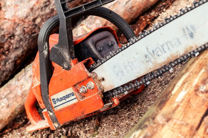 stihl vs husqvarna which is the better chainsaw