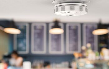 Hard Wired Smoke Alarms Goes Off For No Reason? (Do This!)