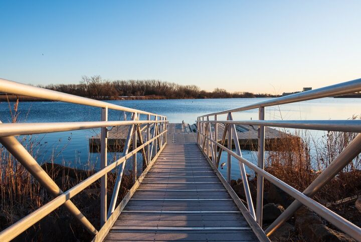 How To Build A Floating Dock (Step-by-Step Guide)