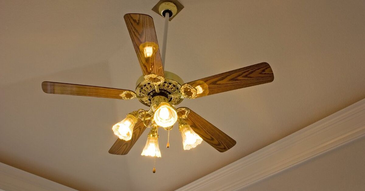 Ceiling Fan Light Flickers Possible