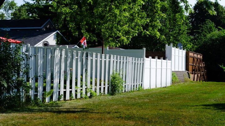 connecting to a neighbor s fence here s what you can do