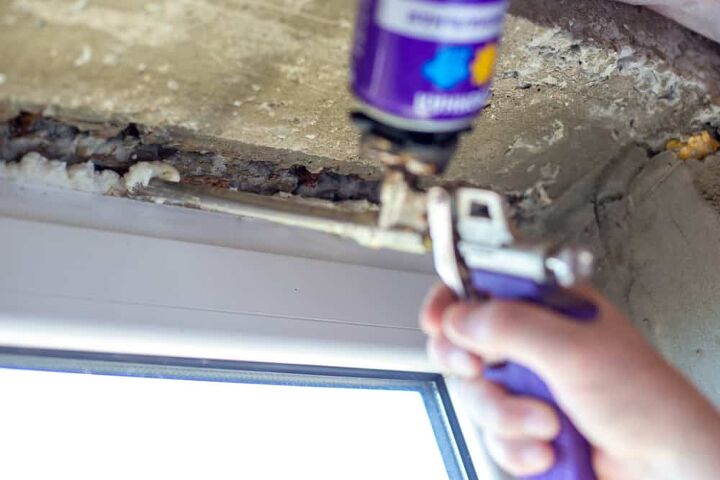 how to remove spray foam insulation from skin