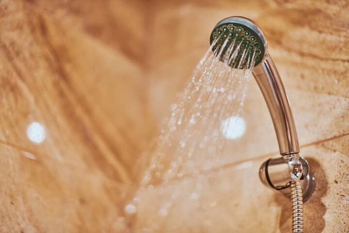 how to remove a showerhead without a wrench do this