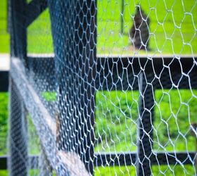 How To Build A Garden Fence With Chicken Wire