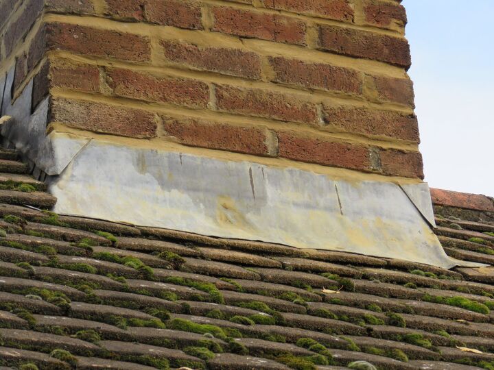 Chimney flashing