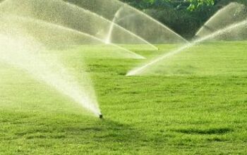 Parts of a Sprinkler System (List of Components With Photos)