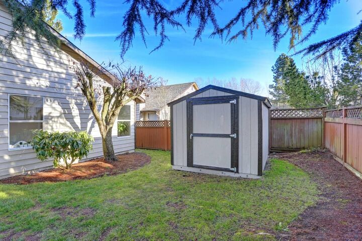 how far does a shed have to be from the fence find out now