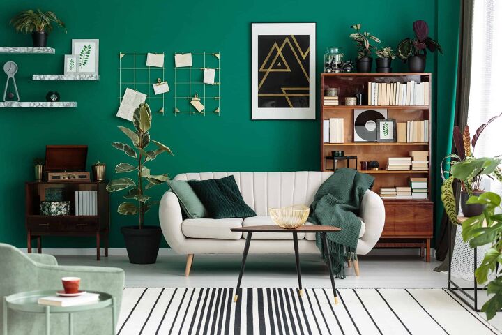 colors that go well with green for interior design