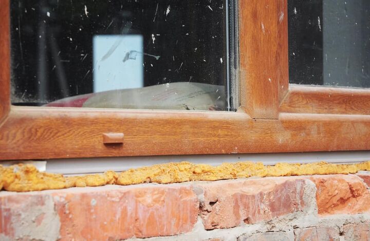 how to remove caulk from brick quickly easily