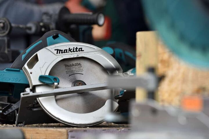 makita vs milwaukee power tools which one is better