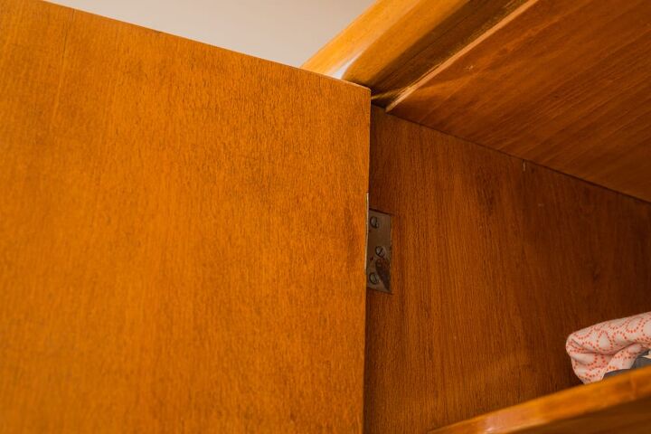 how to adjust old cabinet door hinges do this