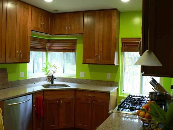 what are the best kitchen colors with oak cabinets