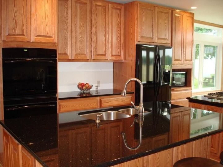 what are the best kitchen colors with oak cabinets