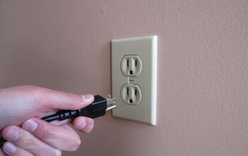 How To Tell If An Outlet Is 110v Or 220v (Find Out Now!)