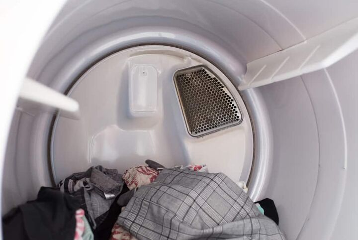 Dryer Won't Spin But Just Buzzes? (Possible Causes & Fixes)