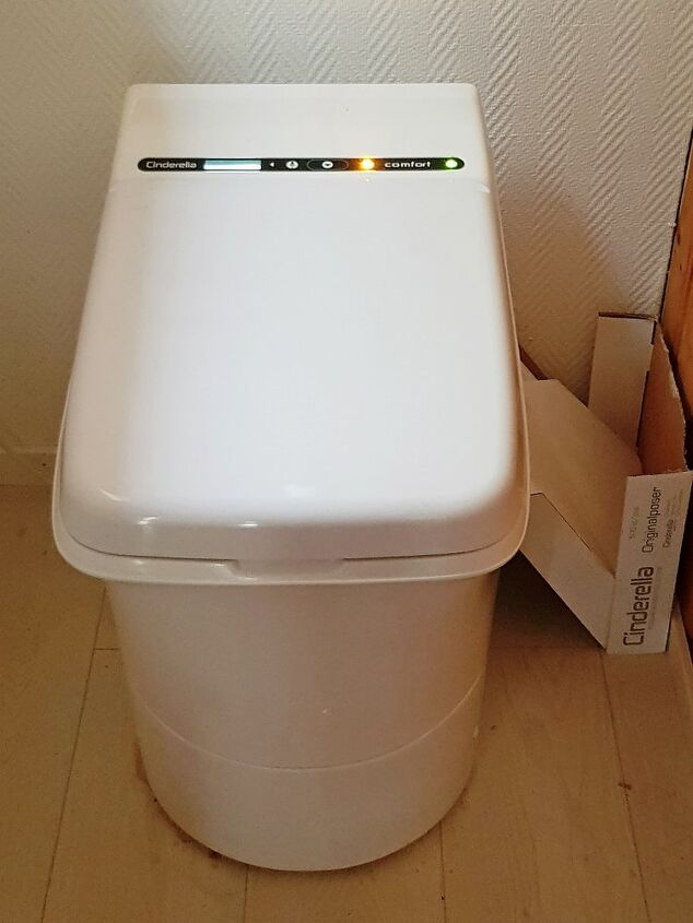 what are the pros and cons of incinerating toilets