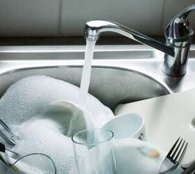How To Clean Moldy Dishes (Quickly, Easily & Safely!)