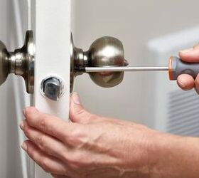 How To Remove A Schlage Door Knob (Quickly & Easily!)