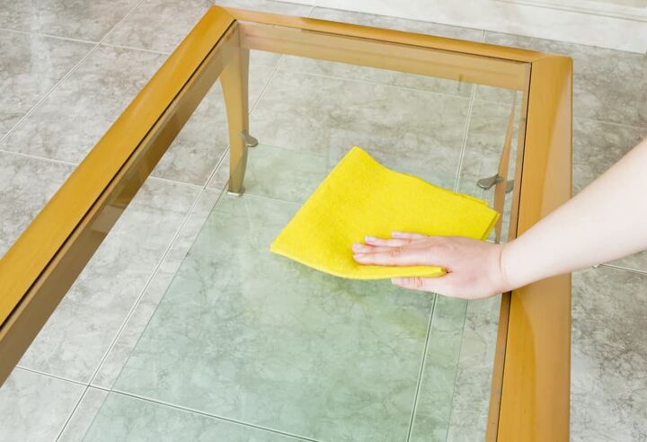 how to clean tempered glass quickly easily