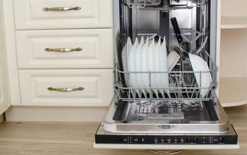 Frigidaire Dishwasher Not Draining? (Possible Causes & Fixes)
