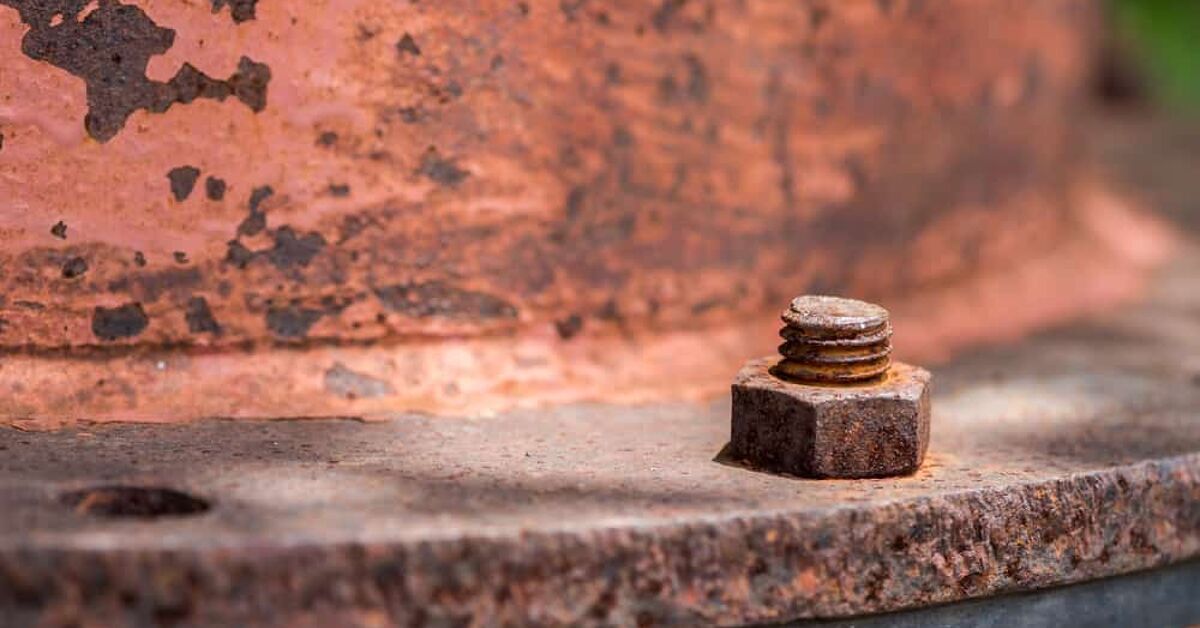 How Do You Remove A Rusted Bolt