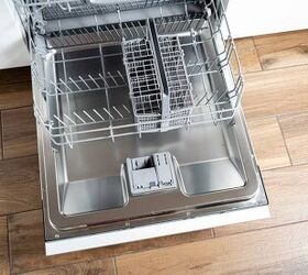 KitchenAid Dishwasher Not Draining? (Possible Causes & Fixes)