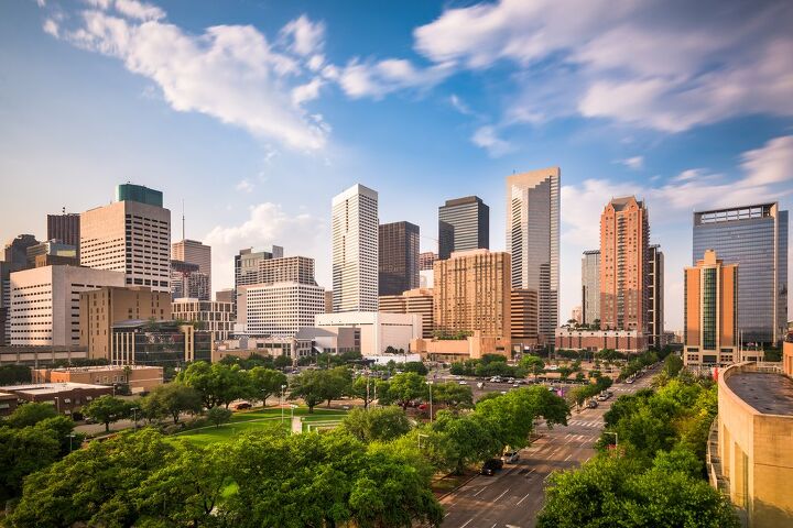 What Is The Cost of Living In Dallas Vs. Houston? | Upgradedhome.com