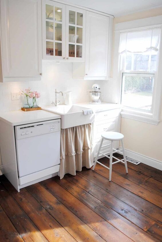 70 kitchens with white appliances with photos