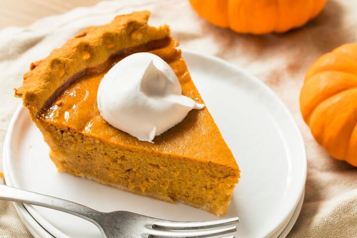 How To Store Pumpkin Pie After Baking (Do This!)